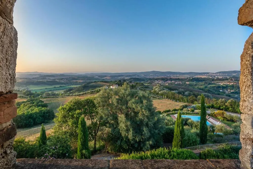 Palazzo Monaci-Appartamento Con Piscina Nelle Crete Senesi Asciano 0*,  Italy